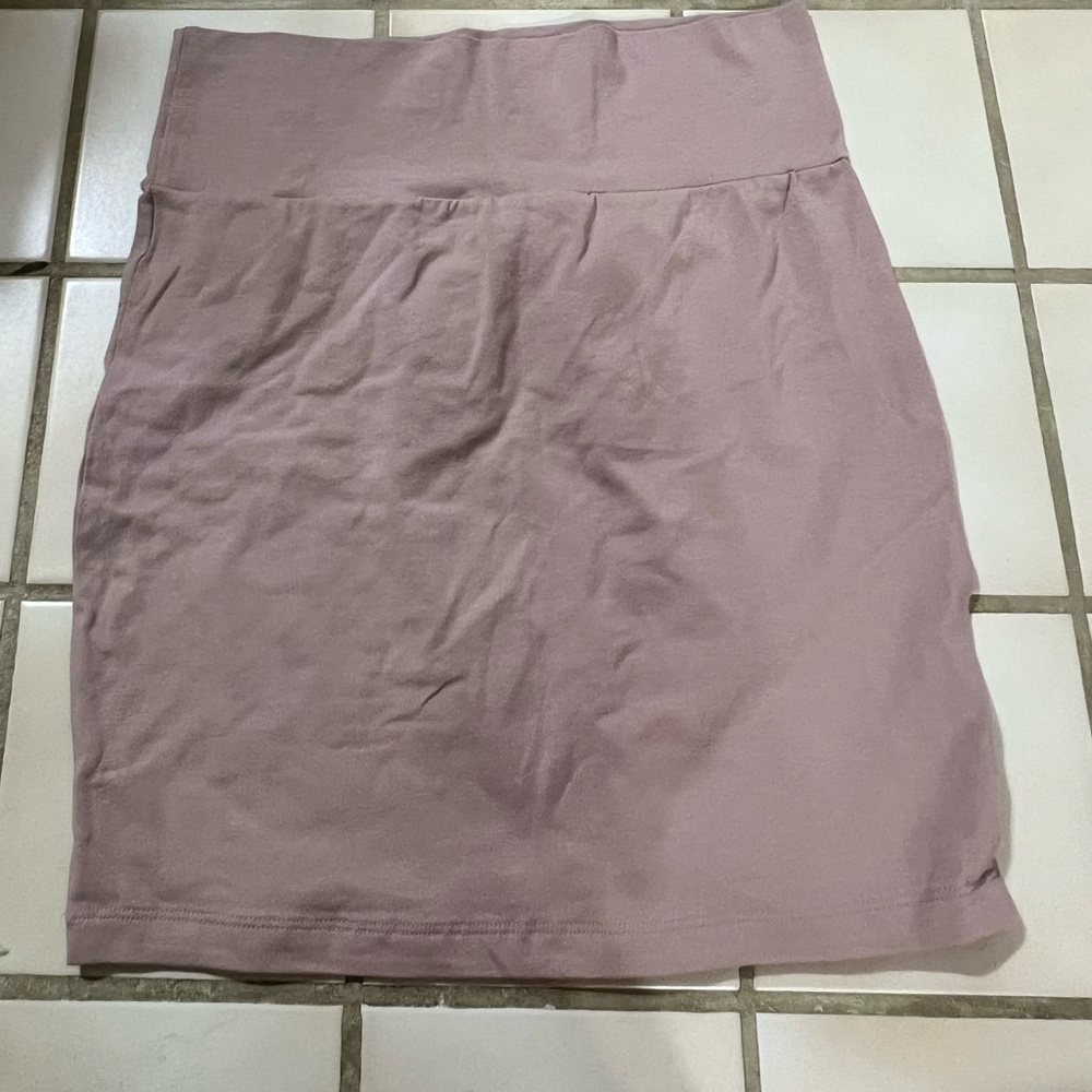 CHAROLETTE RUSE light pink bodycon skirt